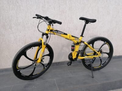 Bicicleta noua MTB sigilata, roti 26” aliaj 6 spite, Shimano, pliabila, frane disc, amortizoare arc